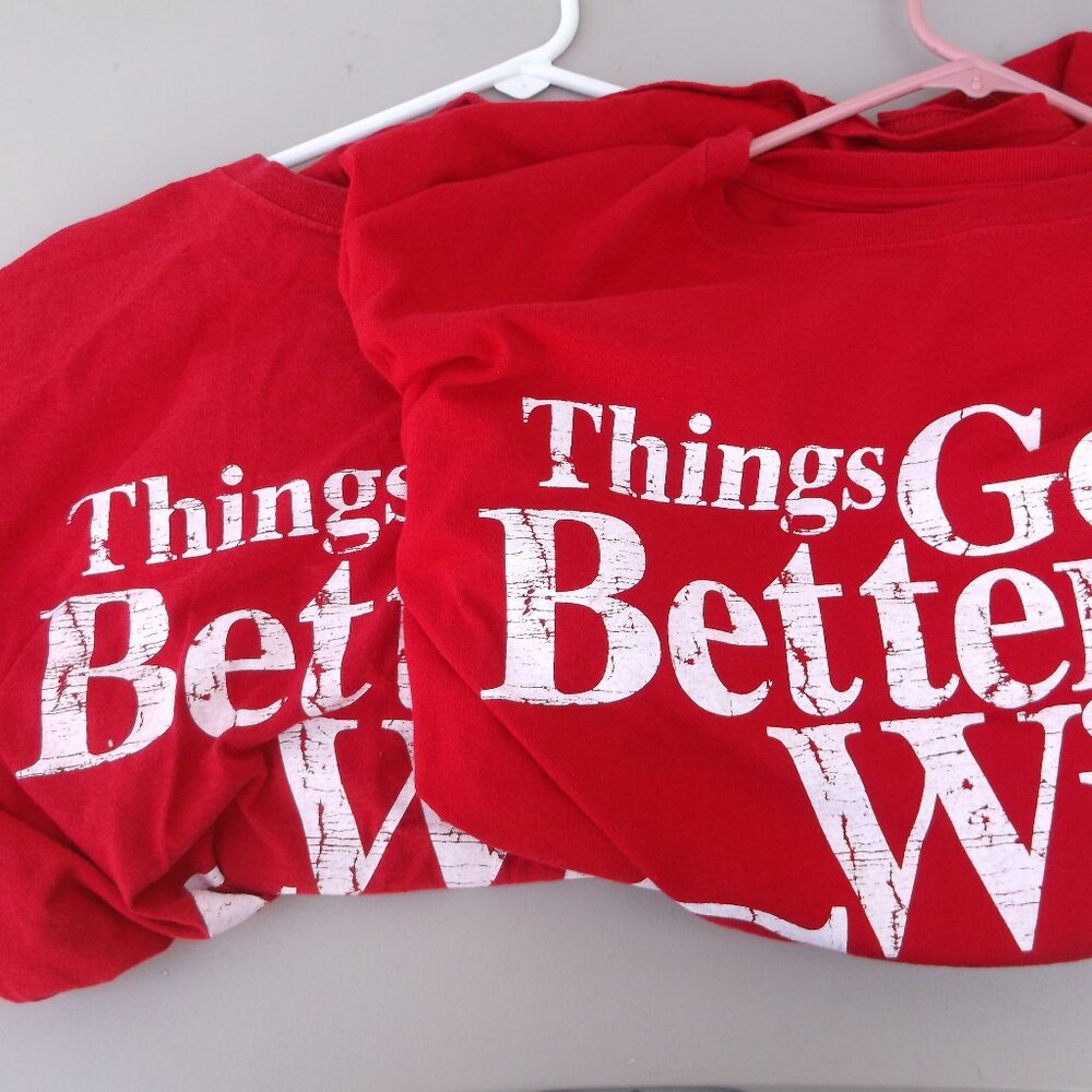 👕Bundle of 2 red Coke Graphic Tee Shirts – Size XXL